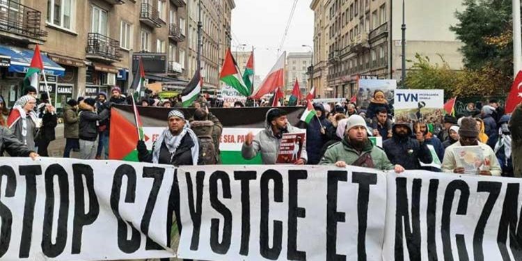 Almanya, Polonya ve Fransa’da binlerce kişi Filistin’e destek için yürüdü