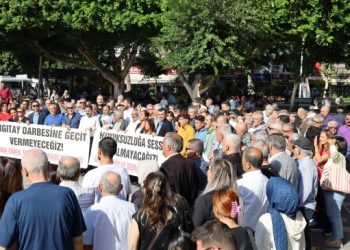 Adana Emek ve Demokrasi Güçleri: Hukuk darbesi