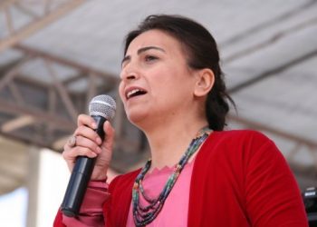 Aysel Tuğluk gözaltına alındı