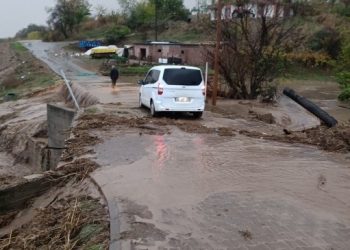 Sağanak yağış Farqîn’de taşkına neden oldu