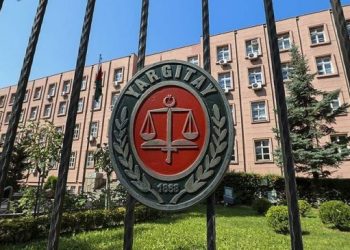 Yargıtay’ın AKP içinde açtığı ‘çatlak’ büyüyor