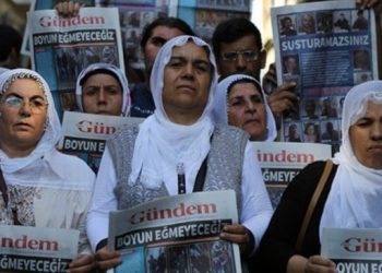 Özgür Gündem davası ertelendi