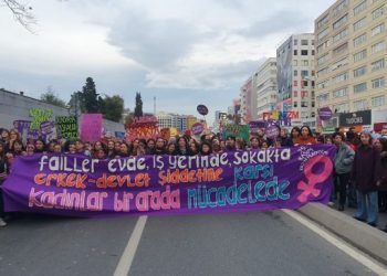 Mecidiyeköy’de 25 Kasım yürüyüşü: İsyanımız bitmeyecek