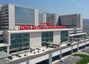 ‘Bayraklı Şehir Hastanesi sağlık sistemini altüst etti’