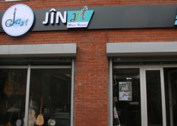 Jin Art Huner’e baskında kitap ve kasetlere el konuldu