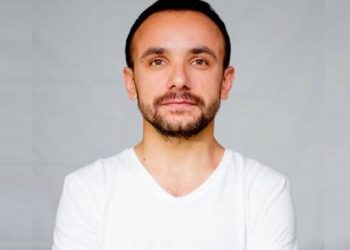 Gazeteci Mehmet Kızmaz gözaltına alındı