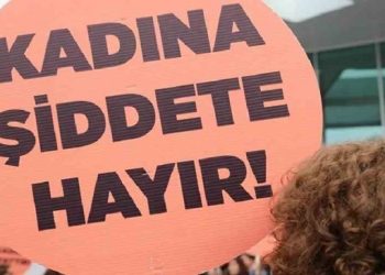 Polis, şiddete uğrayan kadın için ambulans çağırıp evden ayrıldı