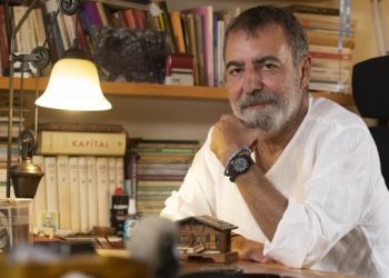 ‘Barışa Çağrı’ imzacısı oyuncu Alkaya: İkna olanlar gizlenmemeli, destek göstermeli
