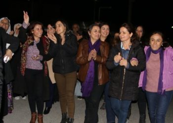 Şirnex’te gözaltına alınan 3 gazeteci ve 18 kadın serbest