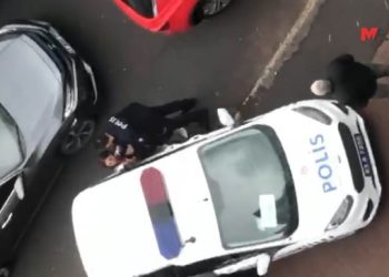 Polisin tehdit ettiği 2 kardeş şikayetçi oldukları için gözaltında!