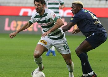 8 maçtır kazanamıyorlardı: Konyaspor galibiyet orucu bozdu