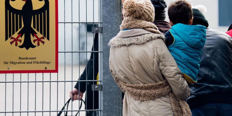 AB ülkelerine iltica eden Türk vatandaşlarının sayısında rekor artış
