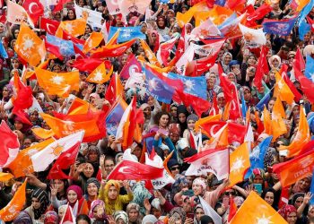 AKP'li başkan, büyükşehir adaylarının duyurulacağı tarihi açıkladı: Ankara'da kim çıkarsa çıksın...