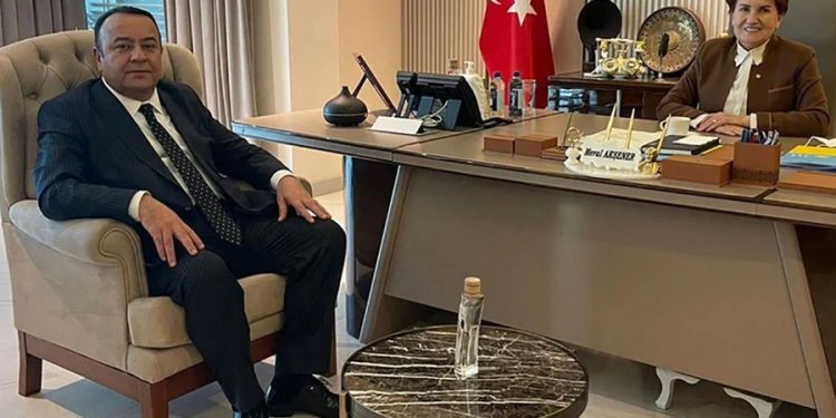 Adnan Beker de İYİ Parti’den istifa etti