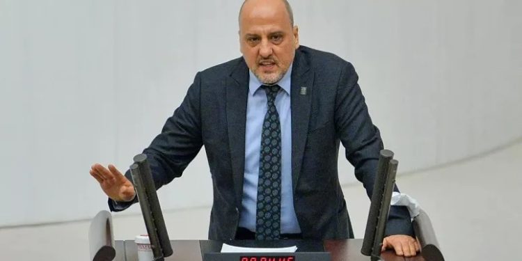 Ahmet Şık: Yargıda bir savaş var