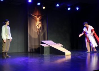 Amed Şehir Tiyatrosu İstanbul’da sahneye çıkıyor