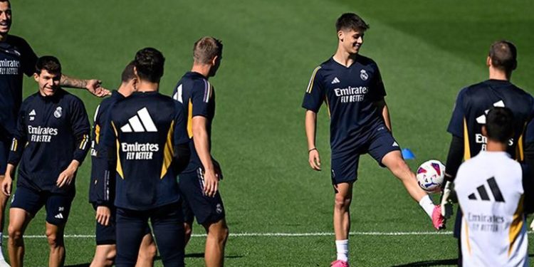 Ancelotti, Arda Güler hakkındaki müjdeli haberi verdi!