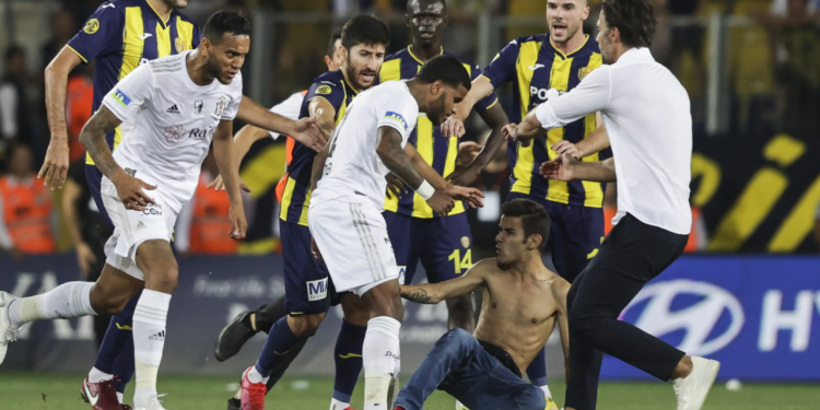 Ankaragücü Başkanı'ndan Beşiktaş taraftarlarına çağrı