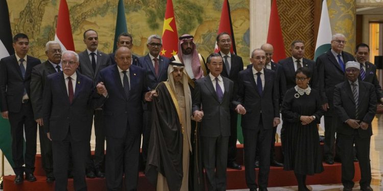 Arap ve Müslüman dışişleri bakanlarını ağırlayan Çin'den 'Gazze için acil adım' çağrısı