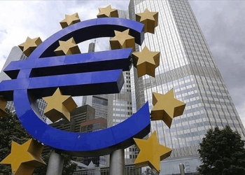 Avrupa Merkez Bankası enflasyon tahminini yükseltti