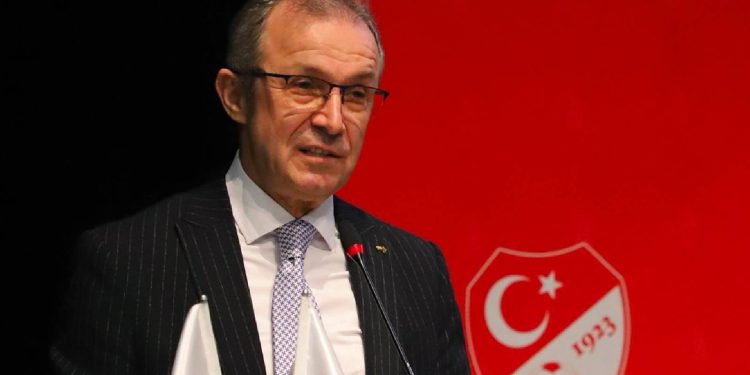 Bazı hakemleri dinlendirme kararı aldık