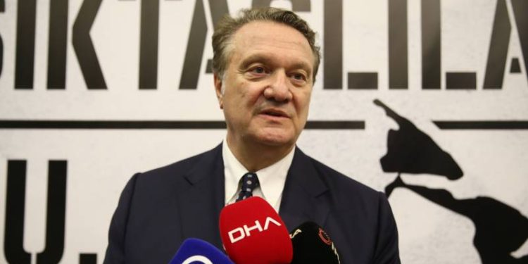 Beşiktaş başkan adayı Hasan Arat'tan transfer sözleri