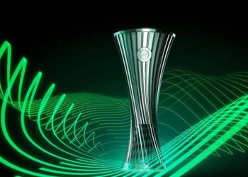 Beşiktaş ve Fenerbahçe'nin maçlarının hakemleri açıklandı