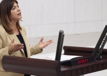 Beştaş'tan kayyım tepkisi: Halk gerçek yüzünüzü gördü, bunu not edin!