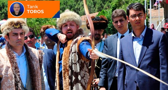 Bilal, hakim ve savcılara ok atmayı öğretiyor