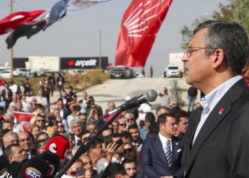 CHP Lideri Özgür Özel Hatay'daki acı gerçeği açıkladı: 10 Hataylıdan 9’u sokakta kalıyor