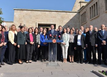 CHP’li 95 milletvekilinden Kılıçdaroğlu’na destek