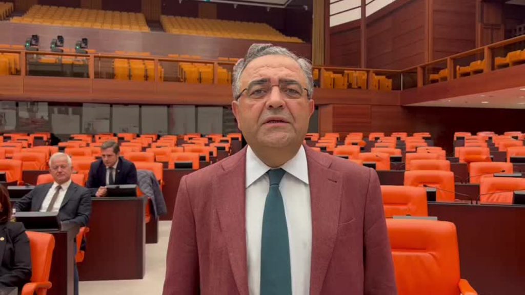 CHP'nin TBMM'deki 'adalet nöbeti' sürüyor