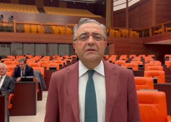 CHP'nin TBMM'deki 'adalet nöbeti' sürüyor