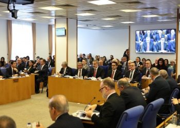 Çandar: YPG terör örgütü değildir