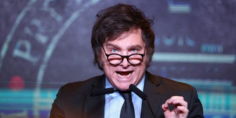 Dolarizasyon sözü vermişti; aşırı sağcı Javier Milei, Arjantin’in yeni Cumhurbaşkanı seçildi