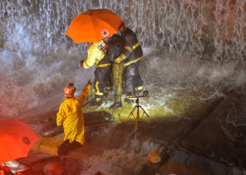 Dominik Cumhuriyeti'ndeki sel felaketinde can kaybı artıyor