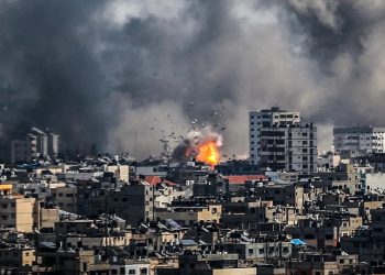 Dünya katliamı izliyor; Gazze’de ölenlerin sayısı 13 bini aştı