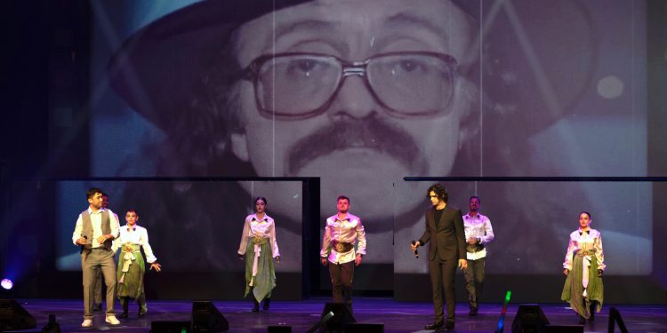 En Güzel Öykü, Los Angeles’taki büyük bir finalle sona erdi