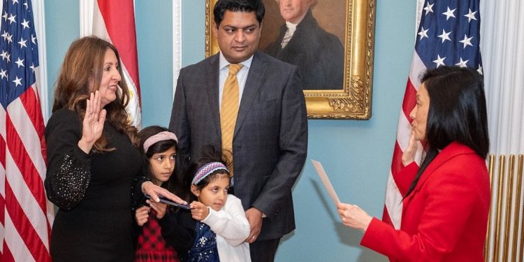 Erbil doğumlu Hero Mustafa, ABD'nin Kahire Büyükelçisi olarak yemin etti