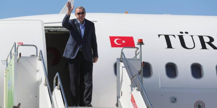 Erdoğan Birleşik Arap Emirlikleri'ne gidiyor