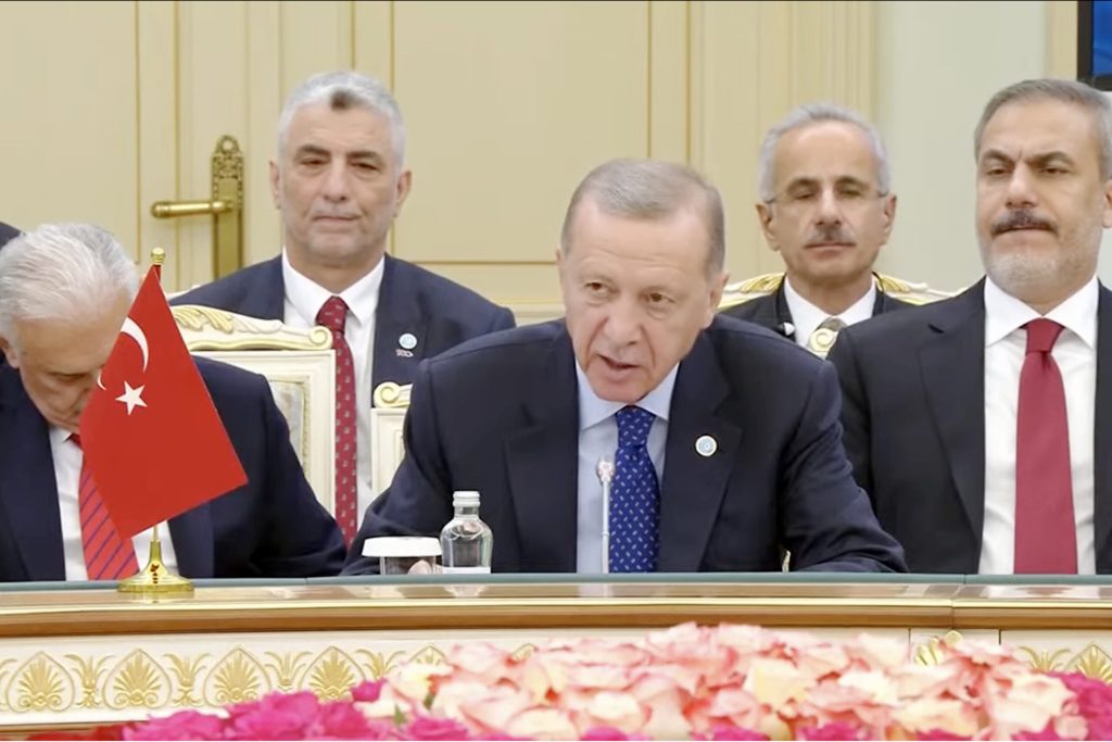 Erdoğan, Türk Devletleri Teşkilatı Zirvesi’nde konuştu: Gazze’de insanlığa karşı suç işlenmektedir