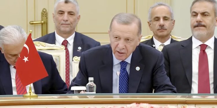 Erdoğan, Türk Devletleri Teşkilatı Zirvesi’nde konuştu: Gazze’de insanlığa karşı suç işlenmektedir