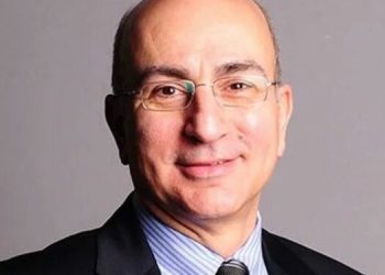 Eski Hazine Müsteşarı Eğilmez: Dolar sadece TL’ye karşı değer kazanıyor, hukukun üstünlüğü yaşama geçirilmeli