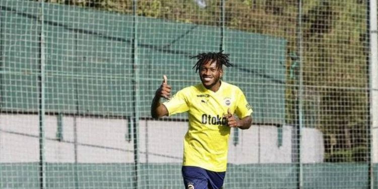 Fenerbahçe'de Fred sahalara dönüyor