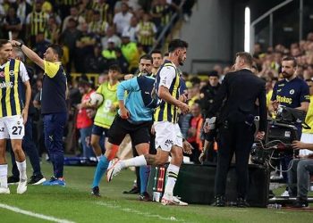Fenerbahçe'de İsmail Kartal'dan Samet Akaydin kararı