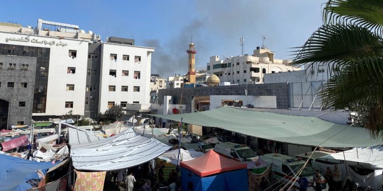 Filistin Yönetimi: İsrail'in hastane baskını yeni bir insanlık suçu