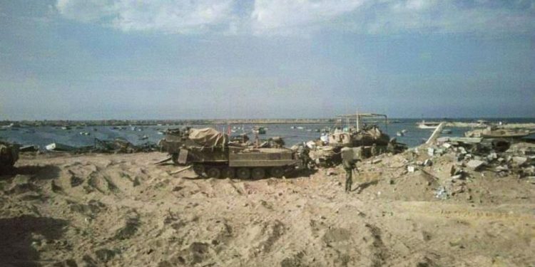 Gazze Limanı'nı ele geçiren İsrail, Mavi Marmara Anıtı'nı yıktı