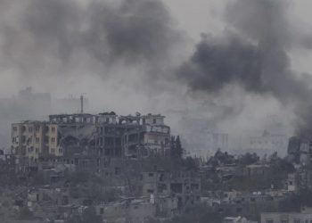 Gazze'de mahsur kalan ABD vatandaşı, Biden hükümetine dava açtı