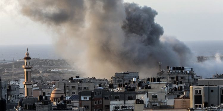 Gazze'deki Sağlık Bakanlığı: Şifa Hastanesi'nde 39 bebek öldü