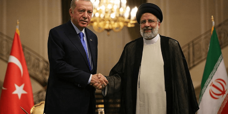 Geleceğini Erdoğan duyurmuştu: İran Cumhurbaşkanı Reisi Türkiye'ye gelmiyor